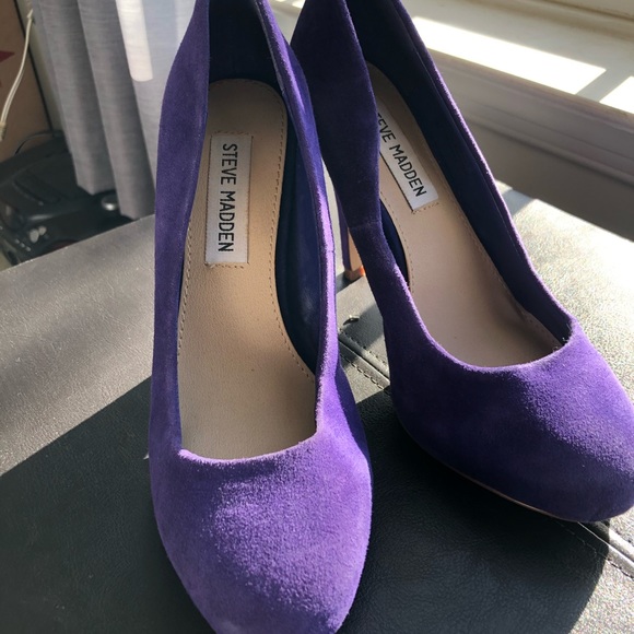 Steve Madden Remedy leather Upper Suede Heels 6M. - Picture 4 of 7